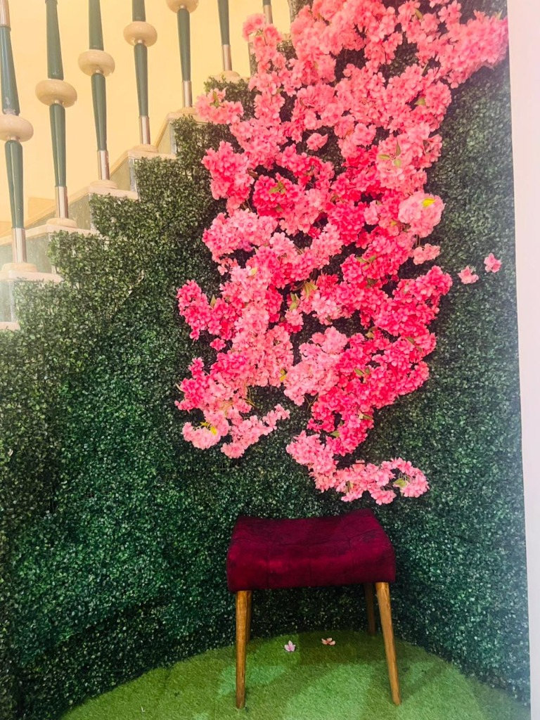 Mur de Fleurs de Cerisier